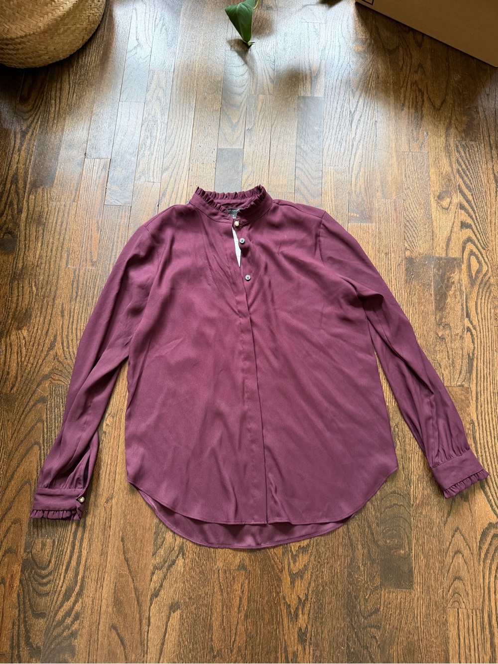 NWT Ann Taylor Burgundy Ruffle Collar Button-Front Blouse